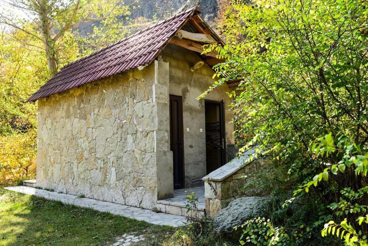 Belveder Eco Resort Dilijan Bagian luar foto